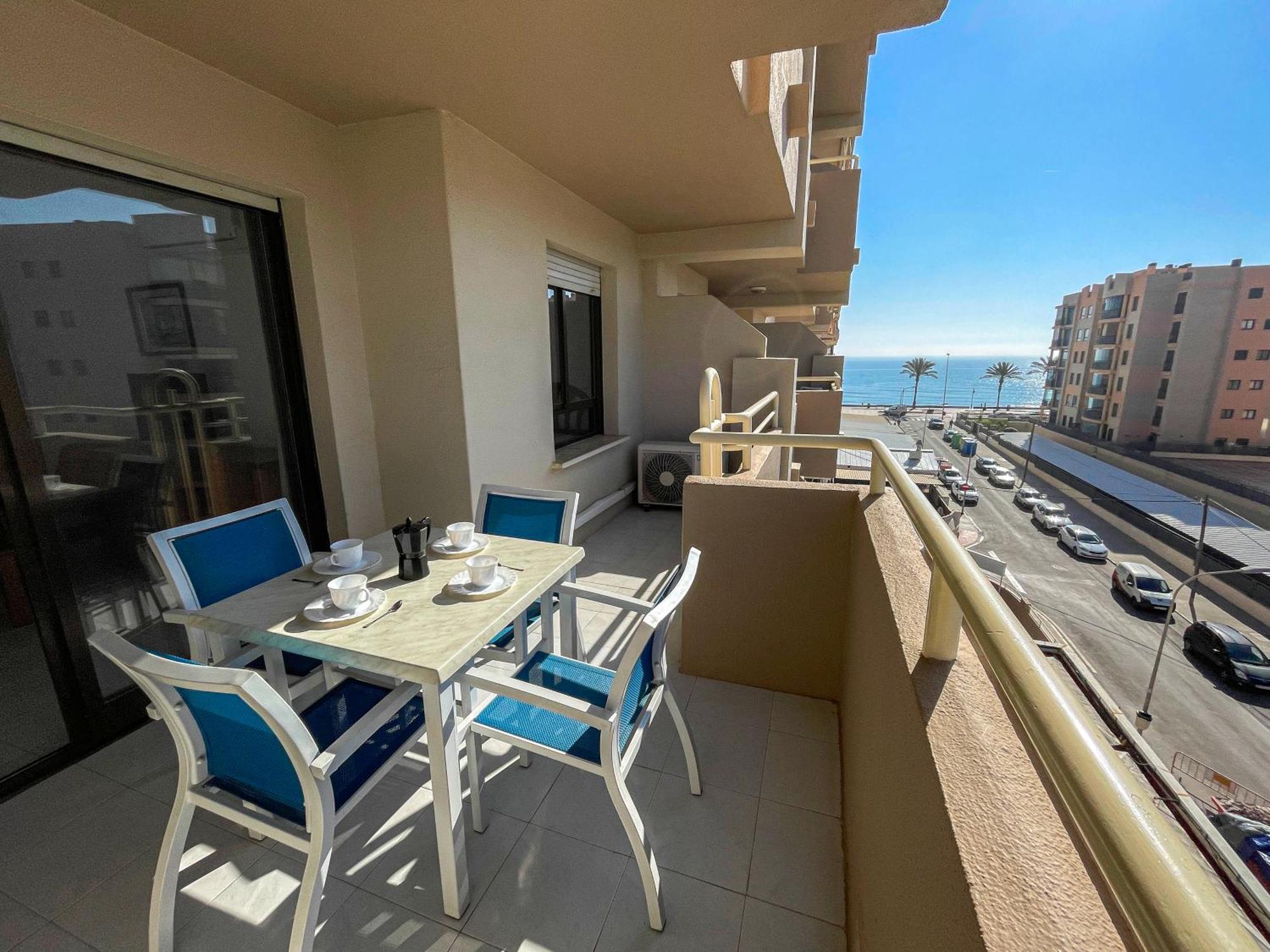 Apartamentos Riviera 3000 Benicàssim Екстериор снимка