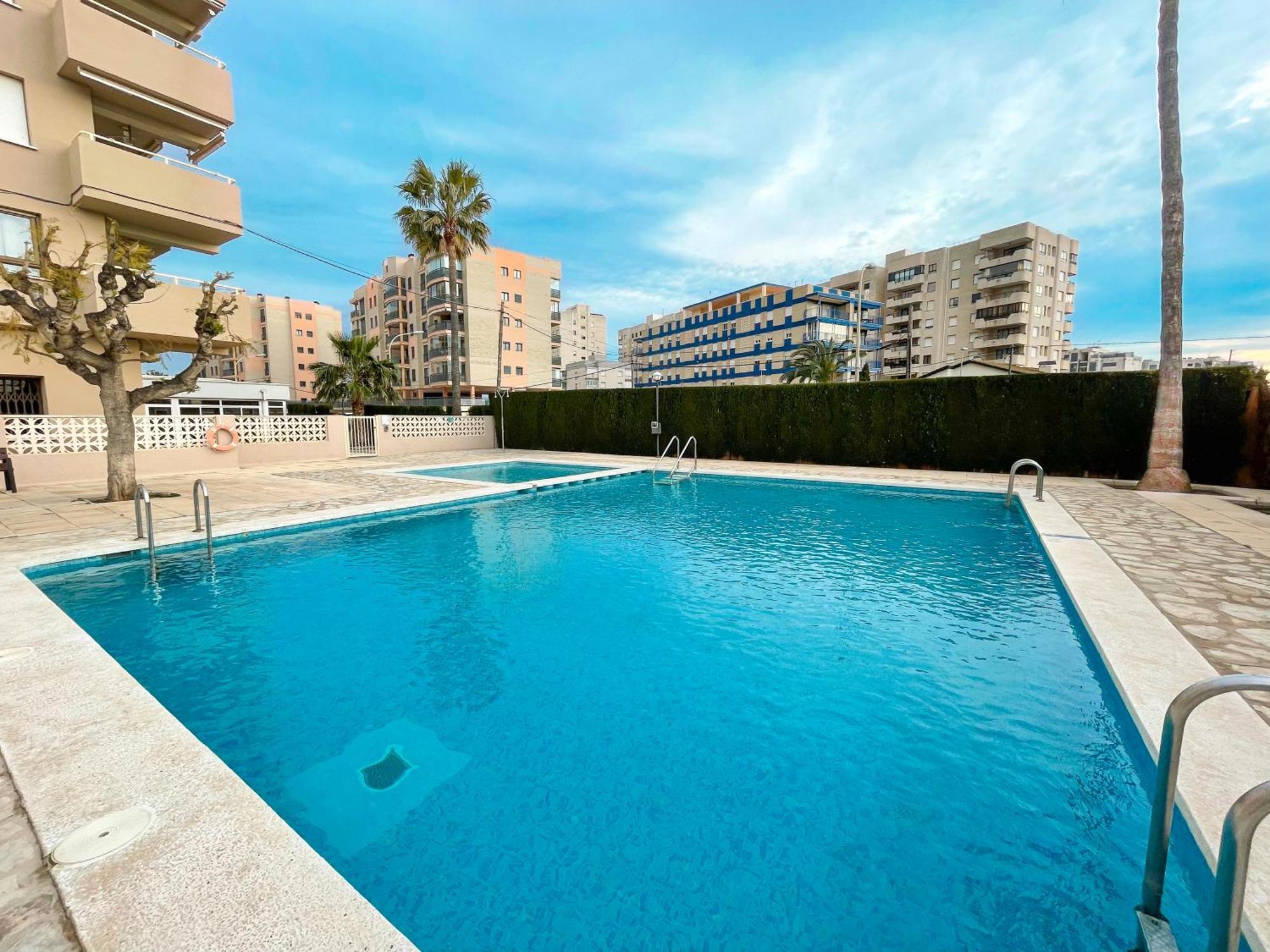 Apartamentos Riviera 3000 Benicàssim Екстериор снимка